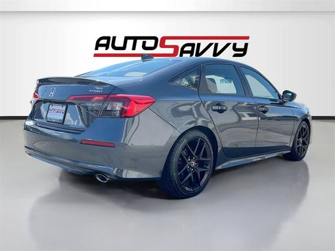 Used 2023 Honda Civic Sport image 7