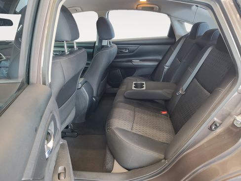 Used 2016 Nissan Altima 2.5 S w/ Interior Lighting Package FWD image 22
