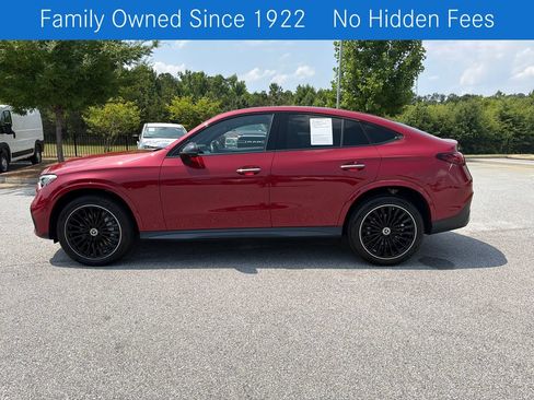 Used 2024 Mercedes-Benz GLC 300 4MATIC image 4