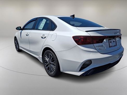 Used 2022 Kia Forte GT-Line w/ GT-Line Technology Package FWD image 7