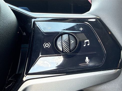 New 2026 BMW i5 eDrive40 image 38