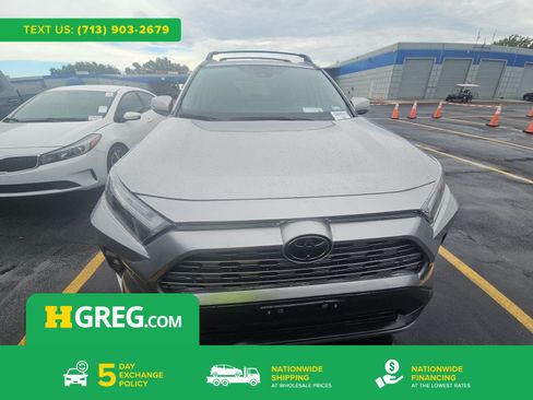 Used 2022 Toyota RAV4 Limited FWD image 1