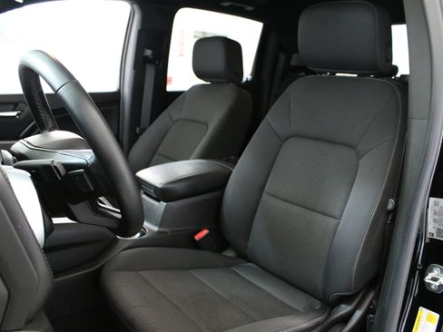 Used 2023 Chevrolet Colorado LT w/ LT Convenience Package AWD/4WD image 23