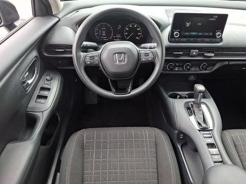 Used 2024 Honda HR-V LX image 12