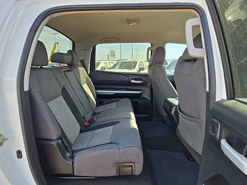 Used 2016 Toyota Tundra SR5 image 18