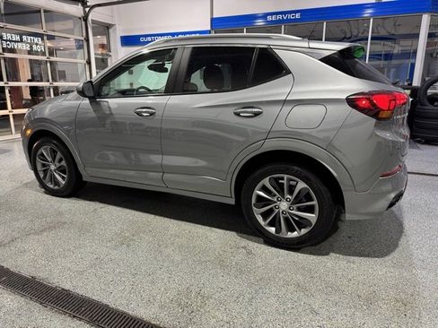 Used 2023 Buick Encore GX Select w/ Sport Touring Package image 5