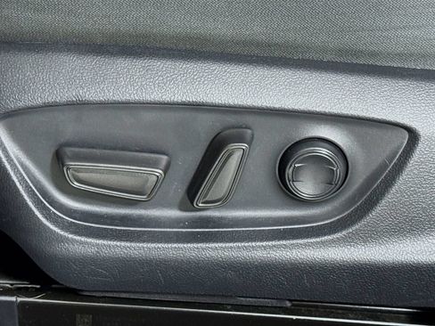 Used 2023 Toyota Camry LE FWD image 17