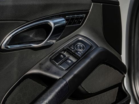 Used 2015 Porsche Cayman S RWD image 41