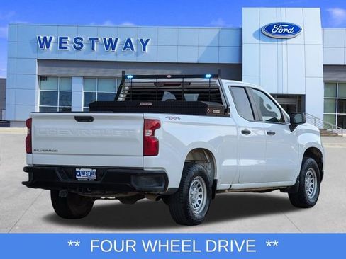 Used 2024 Chevrolet Silverado 1500 W/T w/ WT Convenience Package AWD/4WD image 3