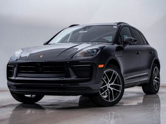 New 2026 Porsche Macan video 1