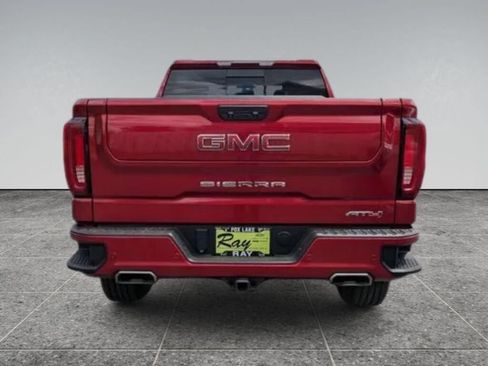 Used 2023 GMC Sierra 1500 AT4 w/ AT4 Preferred Package AWD/4WD image 7