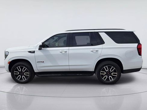 Used 2024 GMC Yukon AT4 w/ Technology Package AWD/4WD image 5