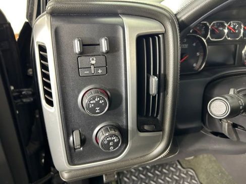 Used 2015 GMC Sierra 1500 SLE w/ SLE Value Package image 20