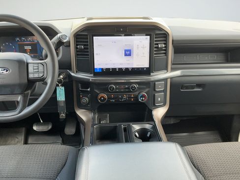 Used 2025 Ford F150 STX w/ Equipment Group 201A FX4 AWD/4WD image 7
