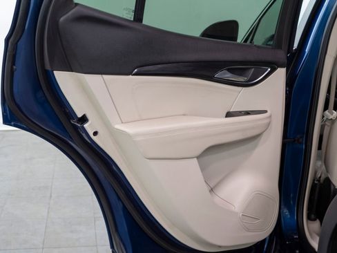 Used 2023 Buick Envision Preferred image 8