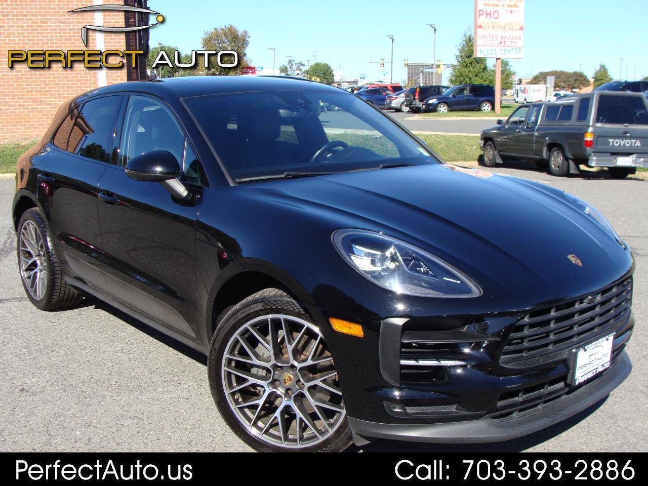 Used 2020 Porsche Macan S w/ Premium Package Plus AWD/4WD image 1