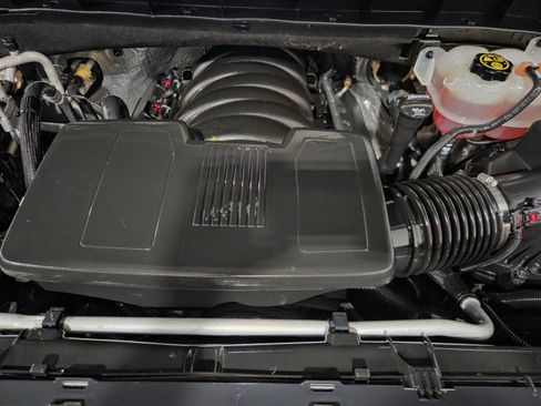 Used 2019 Chevrolet Silverado 1500 LT w/ Texas Edition image 88