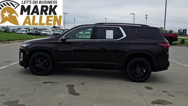 Used 2023 Chevrolet Traverse LT FWD image 5
