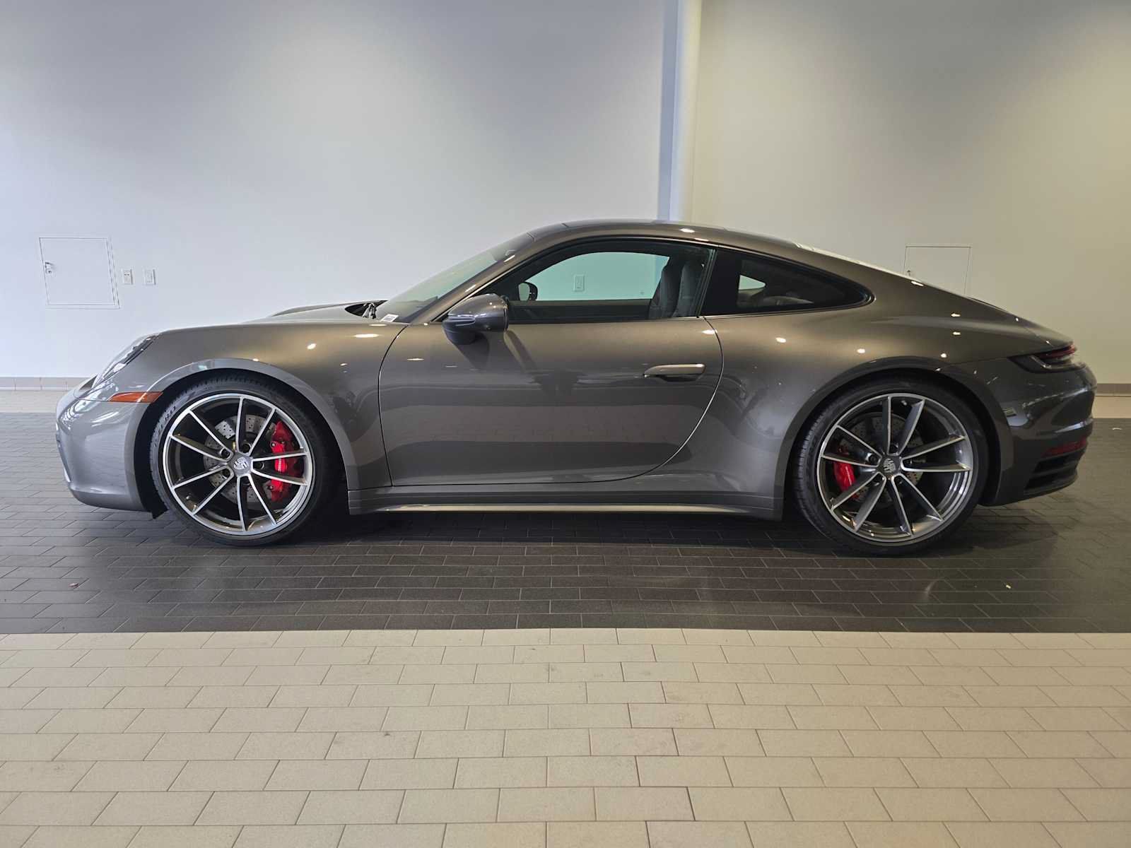 Used 2024 Porsche 911 Carrera S w/ Sport Package RWD image 2