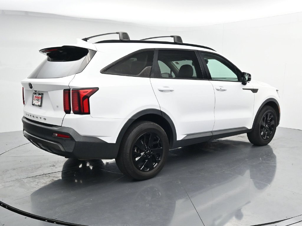 Used 2021 Kia Sorento S w/ Panoramic Sunroof Package AWD/4WD image 8