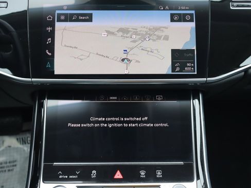 Used 2021 Audi A8 L 3.0T w/ Executive Plus Package image 11