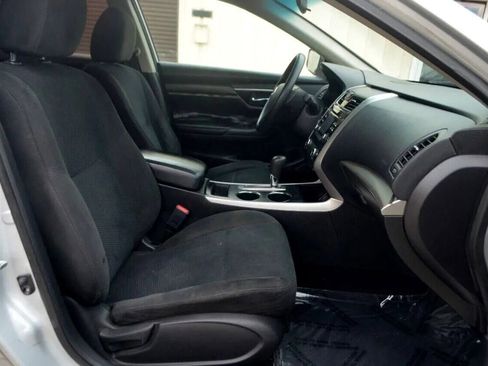 Used 2015 Nissan Altima 2.5 S w/ Power Driver Seat Package FWD image 28
