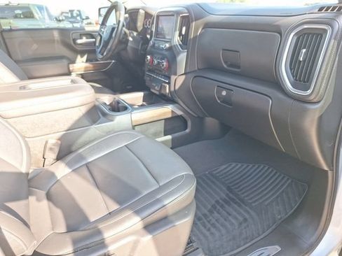 Used 2022 Chevrolet Silverado 1500 RST w/ Redline Edition AWD/4WD image 34