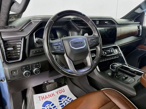 Used 2024 GMC Sierra 1500 Denali Ultimate AWD/4WD image 9