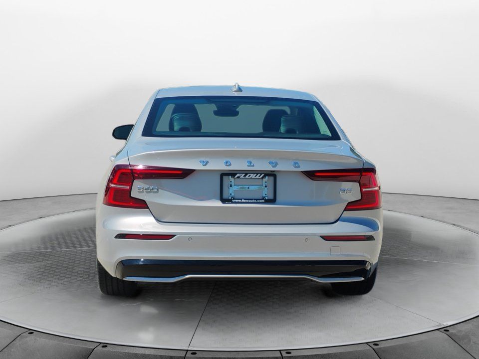 Used 2024 Volvo S60 B5 Plus FWD image 6
