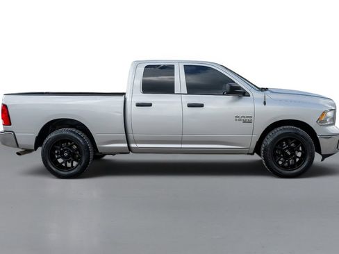 Used 2019 RAM 1500 Tradesman w/ Tradesman SXT Package RWD image 5