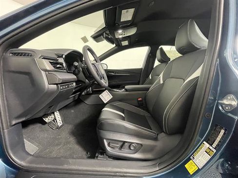 New 2026 Toyota Camry SE FWD image 9