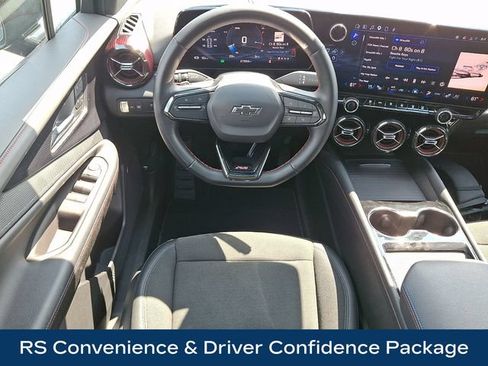 Used 2024 Chevrolet Blazer EV RS RWD image 3
