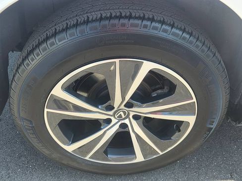 Used 2025 Lexus RX 350h w/ Accessory Package AWD/4WD image 9