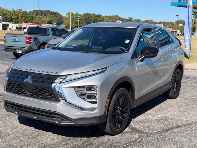 Used 2024 Mitsubishi Eclipse Cross LE AWD/4WD image 5