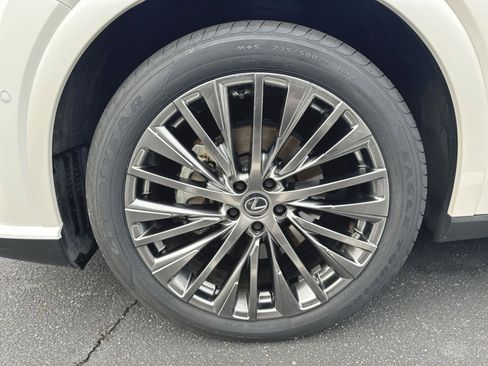 Used 2024 Lexus RX 450h AWD w/ Convenience Package image 7