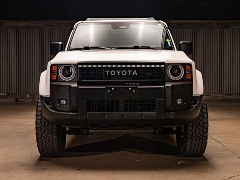 Used 2026 Toyota Land Cruiser 1958 AWD/4WD image 2