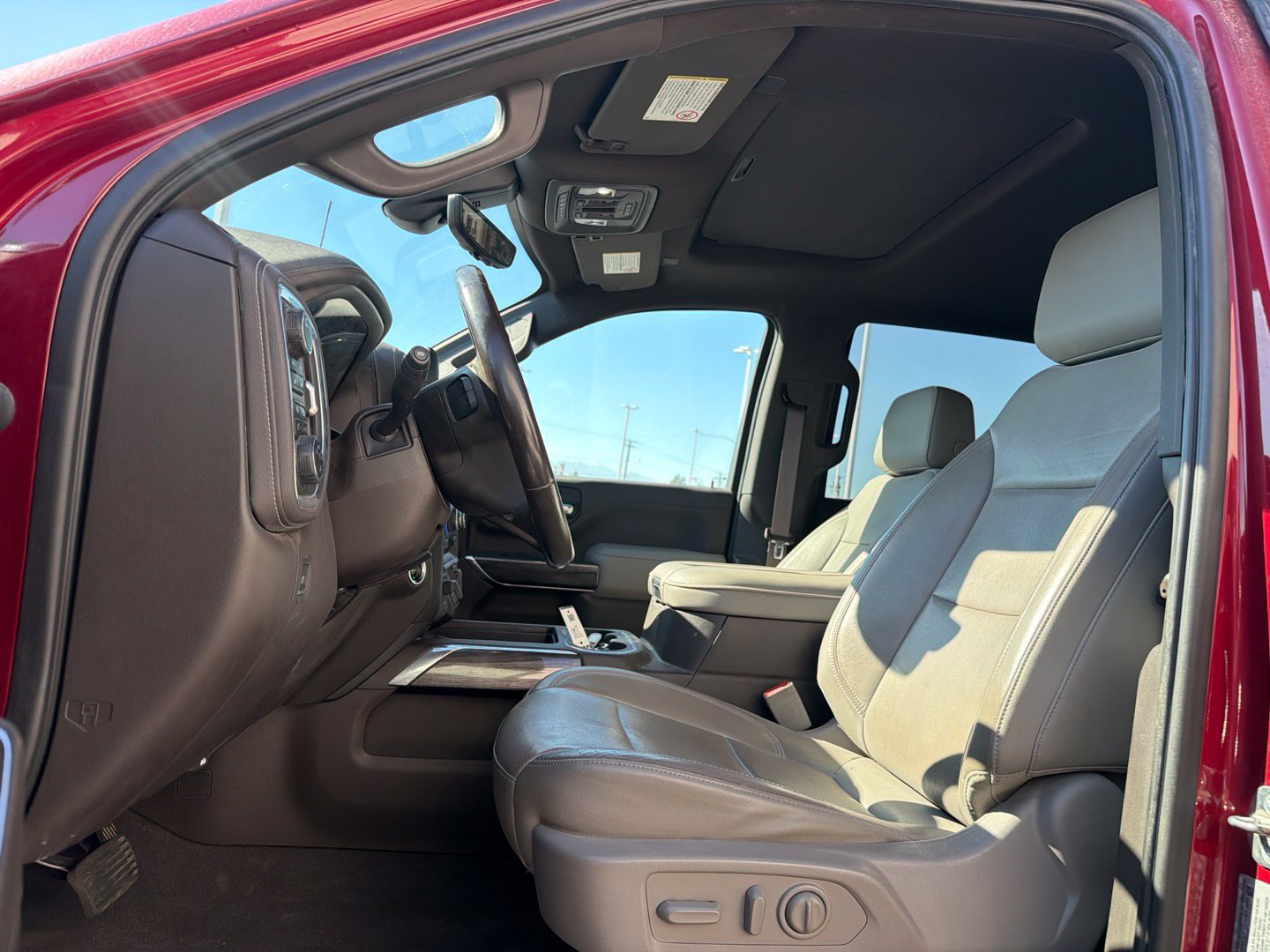 Used 2020 Chevrolet Silverado 2500 LTZ w/ LTZ Premium Package AWD/4WD image 4