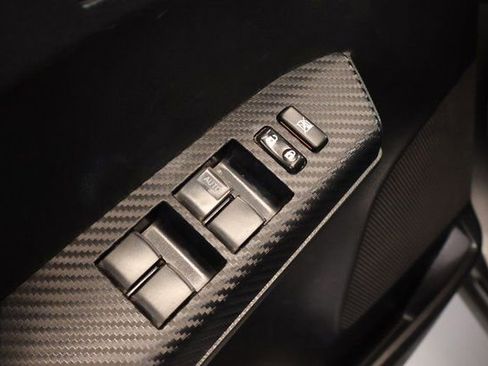 Used 2014 Toyota RAV4 LE image 9