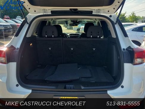 Used 2023 Chevrolet TrailBlazer LT FWD image 24
