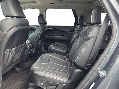 Used 2021 Hyundai Palisade Limited FWD image 11