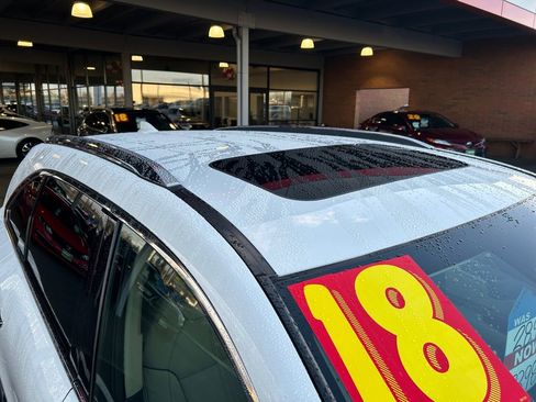 Used 2018 Acura MDX w/ Advance & Entertainment image 28