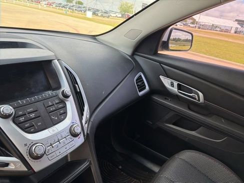 Used 2017 GMC Terrain SLE w/ Technology Package FWD image 13