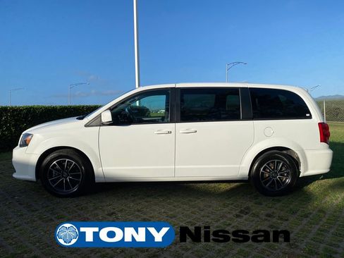 Used 2019 Dodge Grand Caravan GT image 4