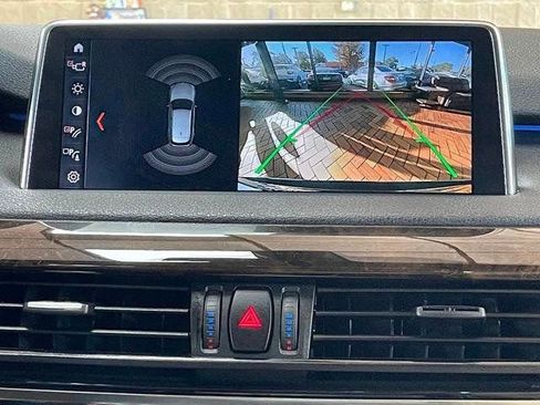 Used 2018 BMW X5 xDrive40e image 31