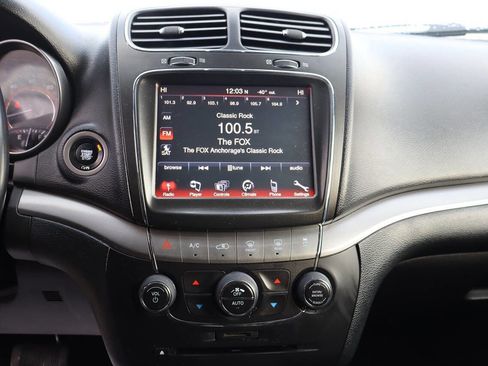 Used 2019 Dodge Journey Crossroad image 13