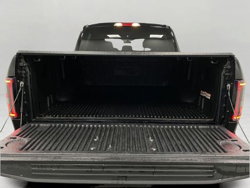 Used 2017 Ford F150 XL w/ Equipment Group 101A Mid AWD/4WD image 7