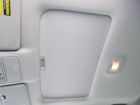 Used 2011 Honda CR-V EX-L image 25