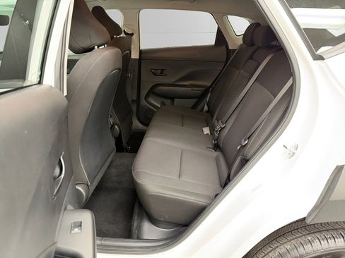 Used 2024 Hyundai Kona SEL AWD/4WD image 13