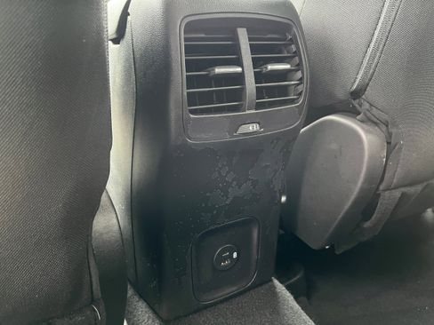 Certified 2022 Ford Escape SE w/ Convenience Package image 11