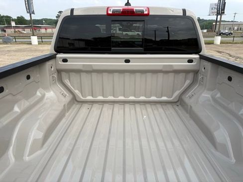 New 2026 Chevrolet Colorado Trail Boss AWD/4WD image 10